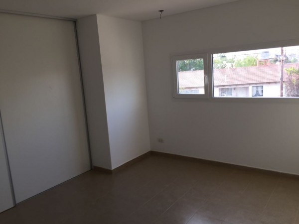 VENDO CASA DE 3 DORMITORIOS A ESTRENAR  EN RINCON DE EMILIO ZONA RESIDENCIAL DE NEUQUEN CAPITAL