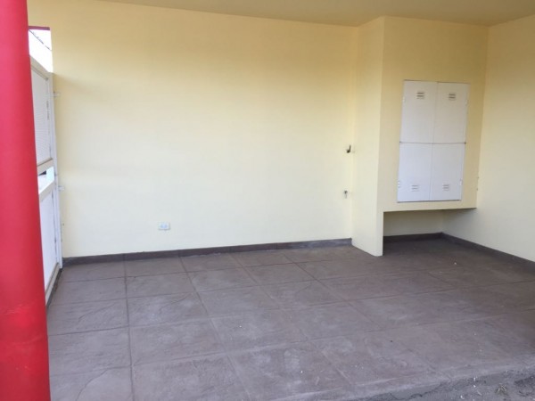 VENDO CASA DE 3 DORMITORIOS A ESTRENAR  EN RINCON DE EMILIO ZONA RESIDENCIAL DE NEUQUEN CAPITAL