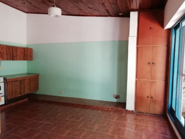 CH CLAUDIA BIENES RAICES VENDE CASA 3 DORMITORIOS EN BARRIO VILLA MARÍA DE LA CIUDAD DE NEUQUÉN. 