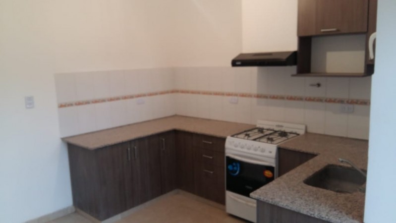 VENDO DUPLEX 2 DORMITORIOS EN CIPOLLETTI- RIO NEGRO