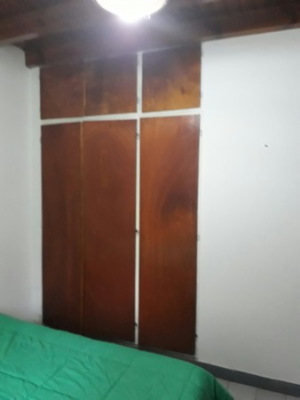 VENDO CASA 3 DORMITORIOS ZONA RESINDENCIAL BARRIO BELGRANO NEUQUEN