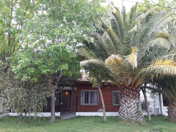 VENDO CASA 3 DORMITORIOS ZONA RESINDENCIAL BARRIO BELGRANO NEUQUEN