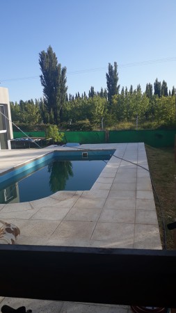 CH CLAUDIA BIENES RAICES VENDE  CASA nivel gerencial en Barrio Privado Golf club Neuquen