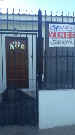 CH CLAUDIA Bienes Raices VENDO CASA DE 5 de Dormitorios B° Melipal NEUQUEN