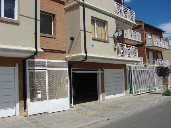 CH CLAUDIA Bienes Raices VENDO DPTO 1 dormtorio con cochera Neuquen