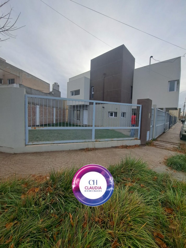 VENTA CASA 3 DORMITORIOS A ESTRENAR! ZONA RESIDENCIAL NQN- RINCON DE EMILIO