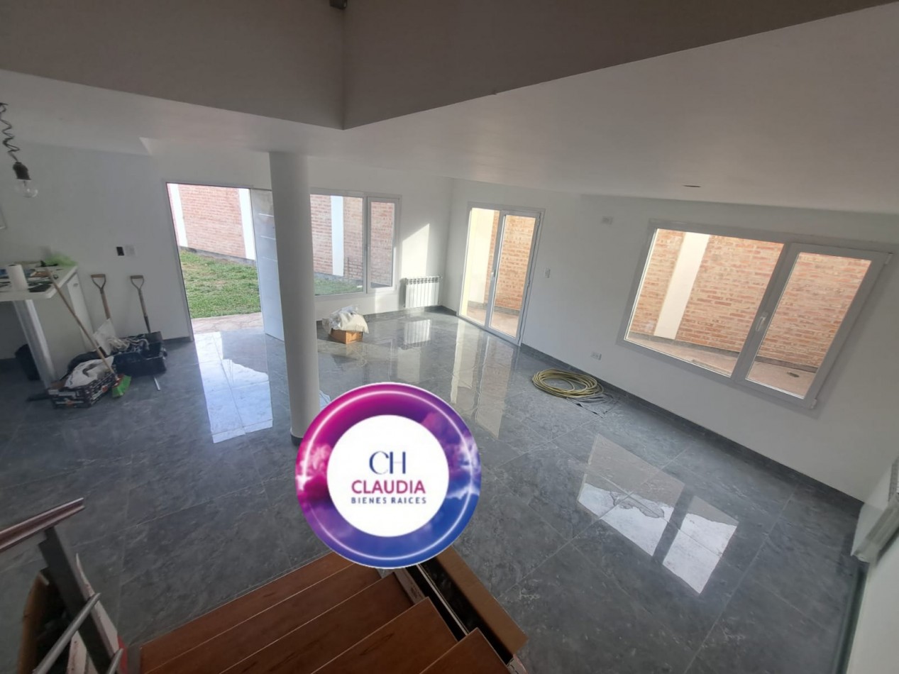 VENTA CASA 3 DORMITORIOS A ESTRENAR! ZONA RESIDENCIAL NQN- RINCON DE EMILIO